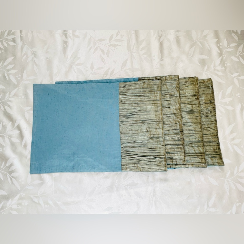 NWT Pier 1 Placemats (Bundle of 4)